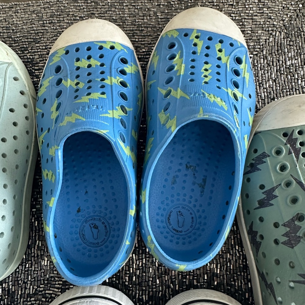Native shoes - Picture 3 of 7